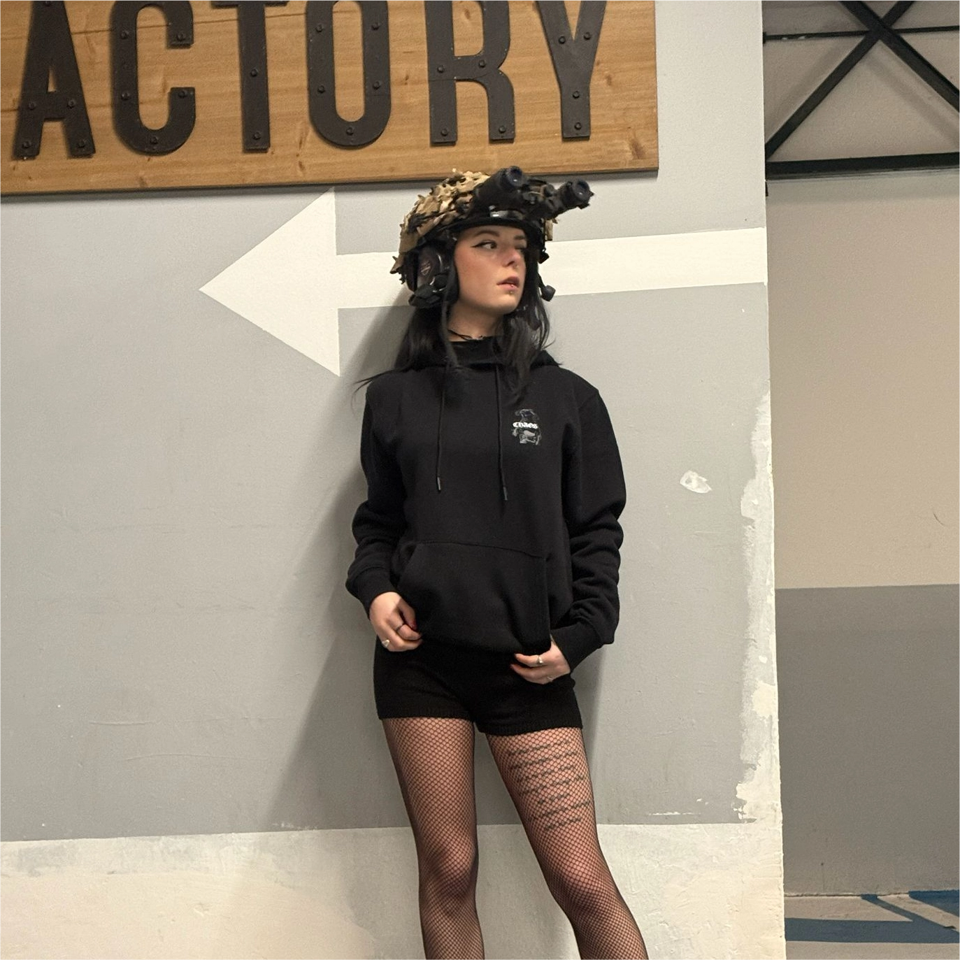 Sweatshirt front logo